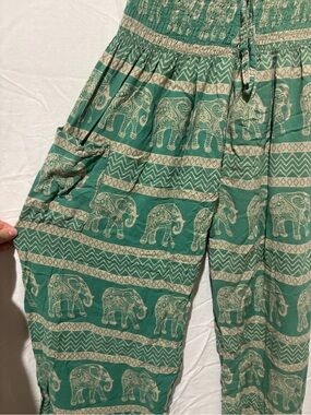 💋3 for $25 Flowy boho elephant pants -made in Indonesia